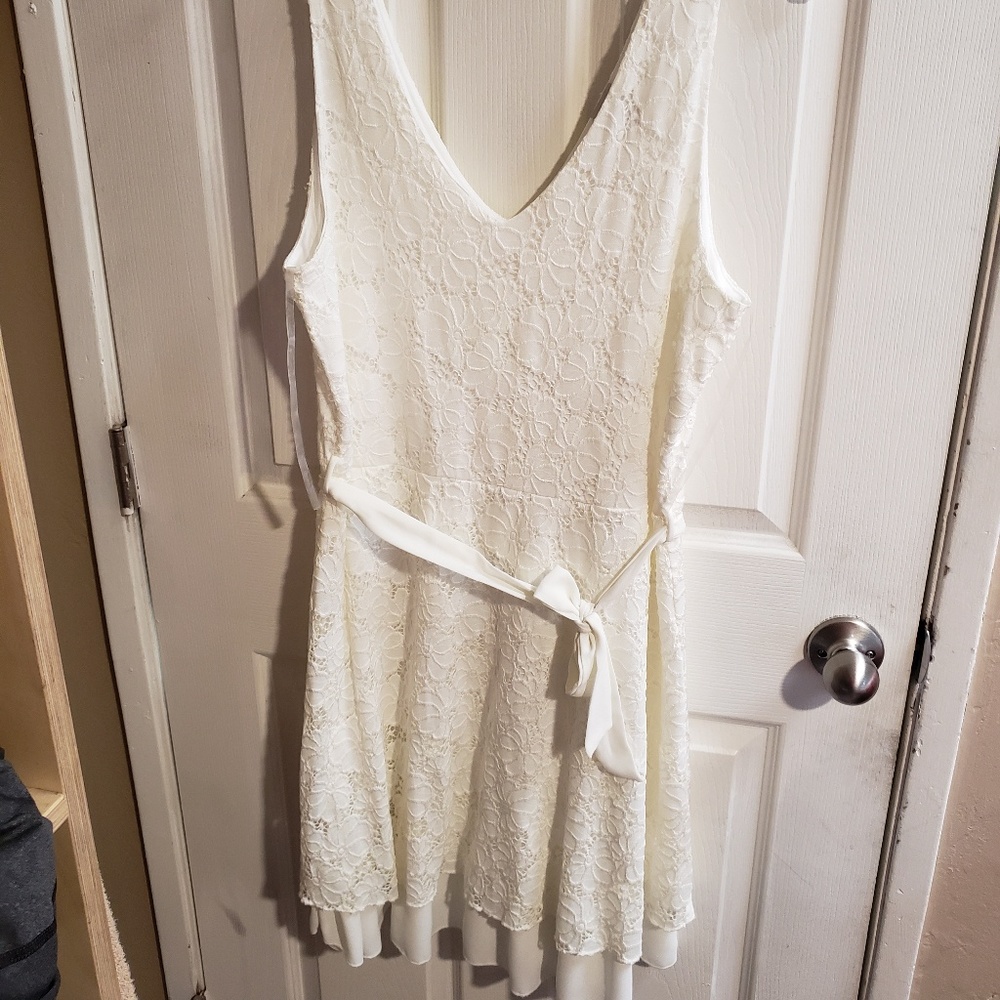 Lace dress